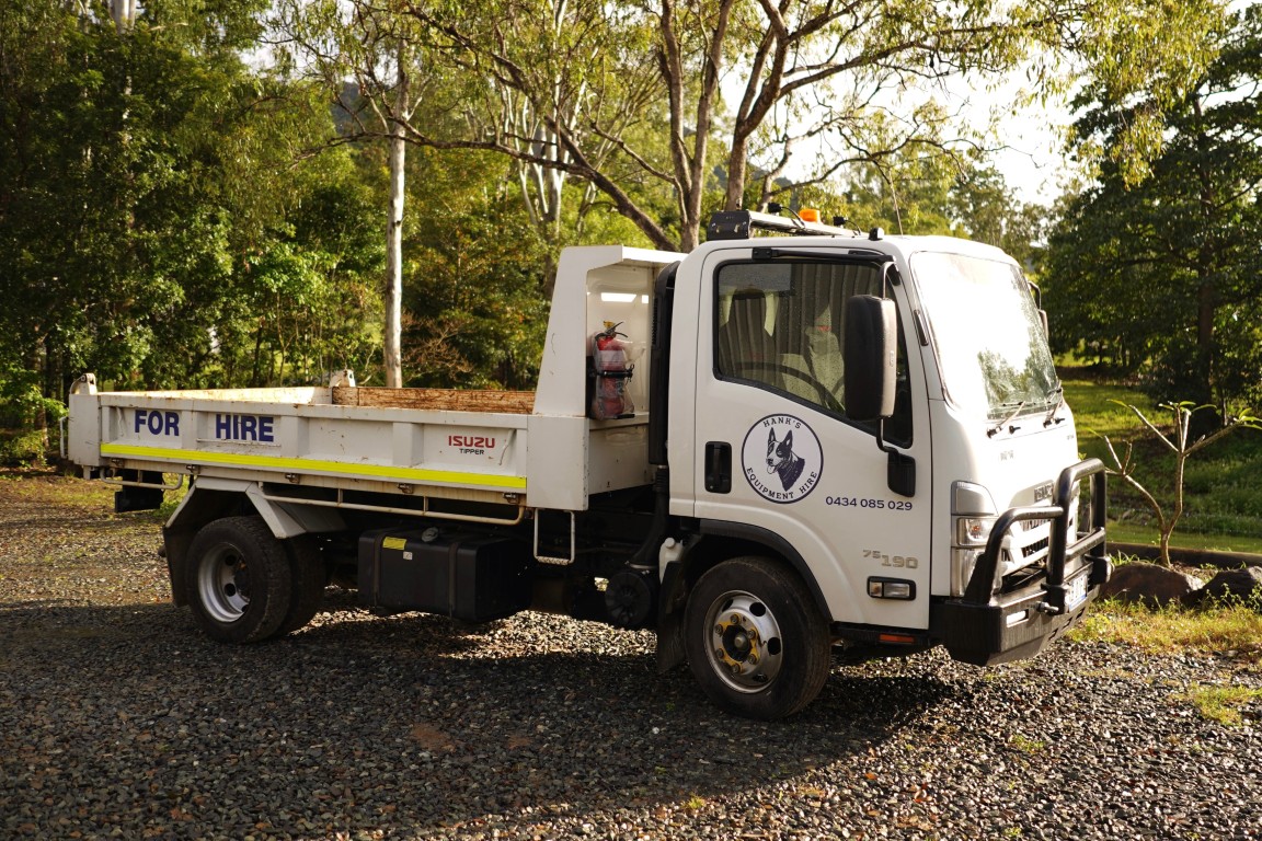  Tipper Truck Hire Whitsundays